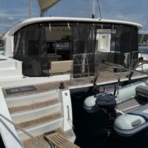 Lagoon 450F (2012)